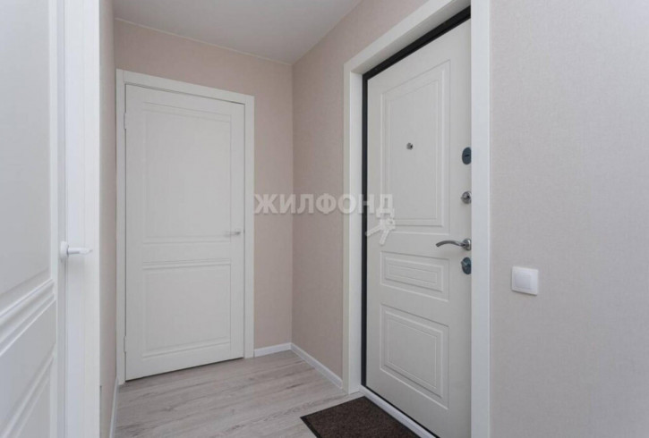 2-комн квартира Железнодорожная, 8