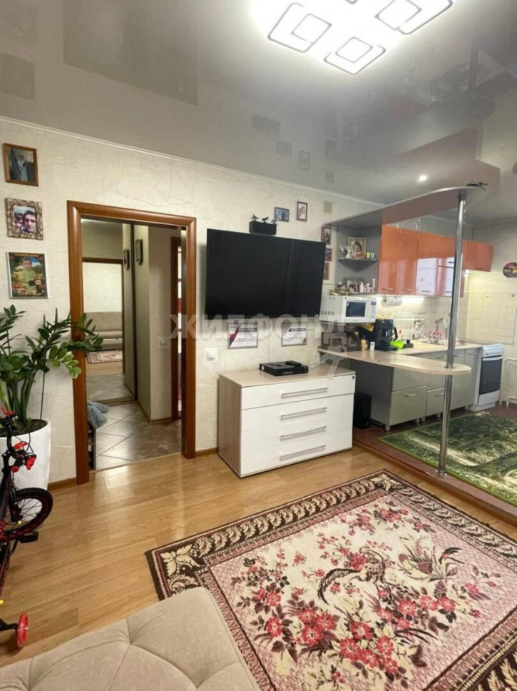 2-комн квартира Гагарина, 2