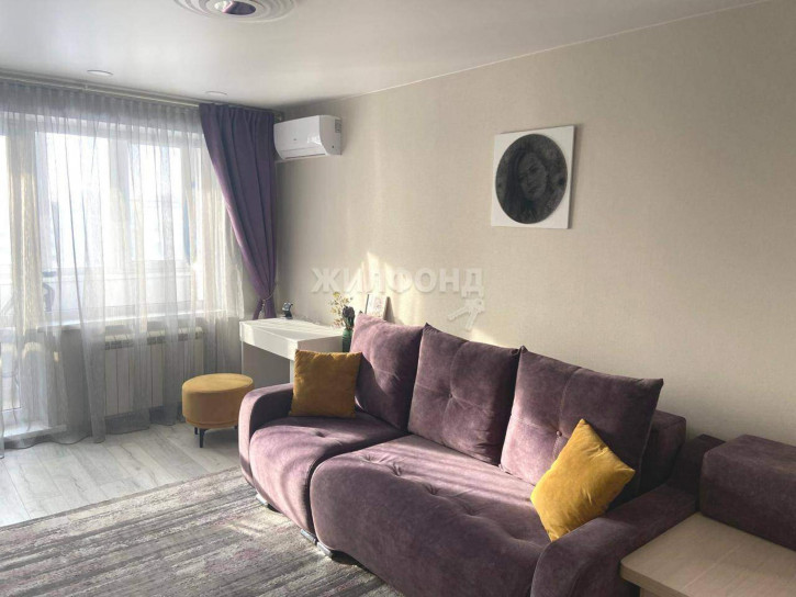 2-комн квартира Попова улица, д.73