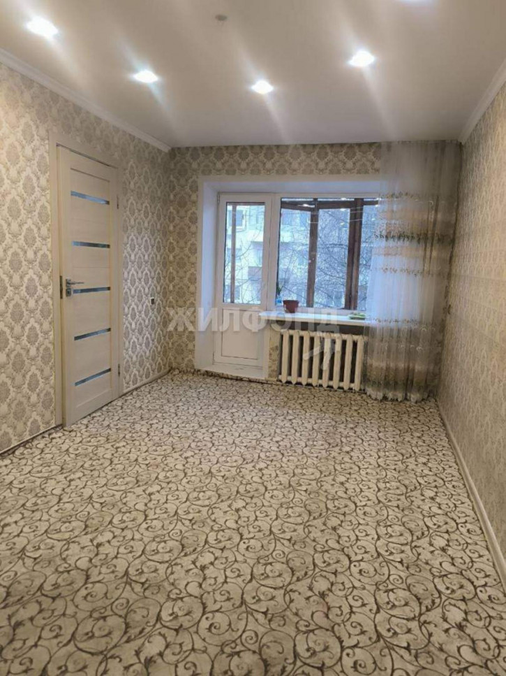 3-комн квартира Лескова улица, д.30