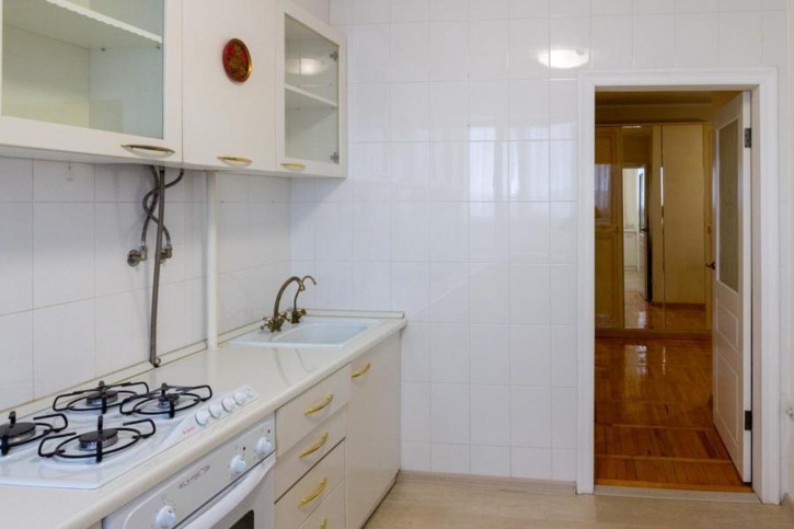3-комн квартира Некрасовская улица, 77