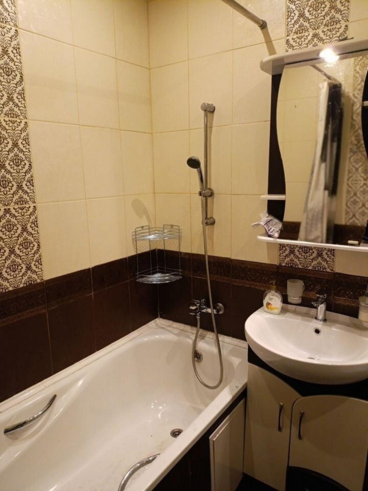 1-комн квартира Калинина улица, 26