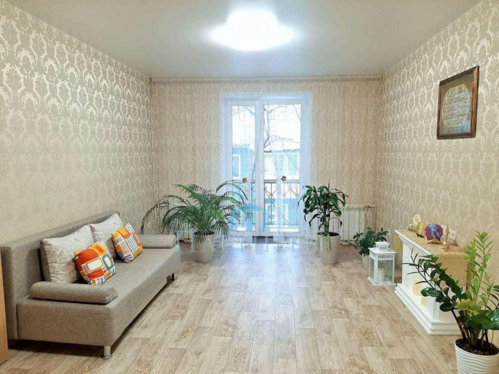 3-комн квартира Калинина улица, 39