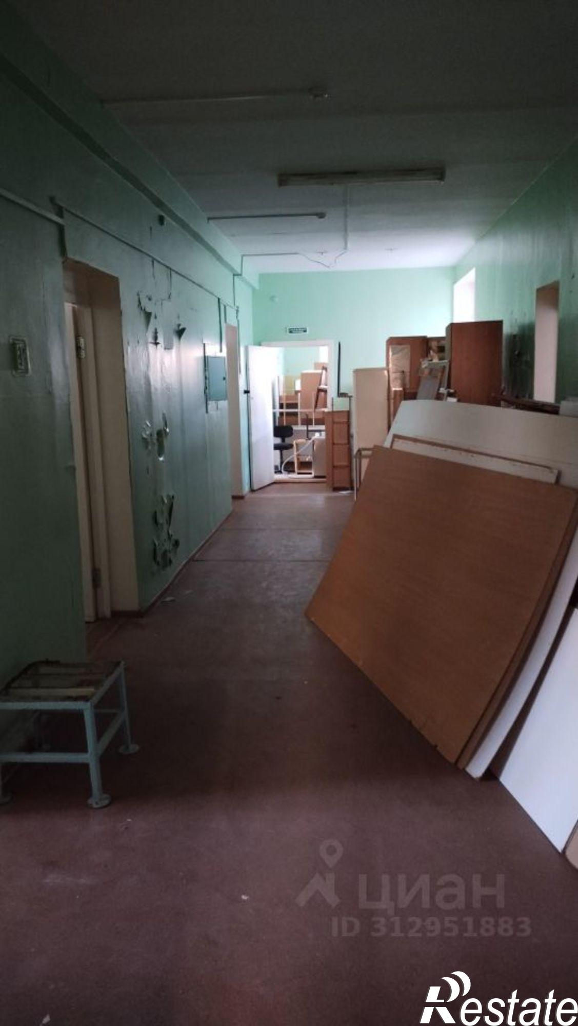 Купить ОСЗ, отдельно стоящее здание за 15 994 800 рублей на ул Кирова, 10