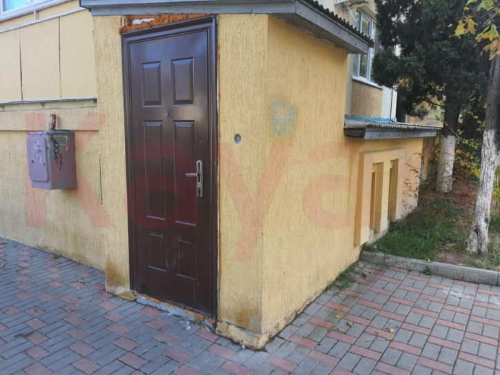 Помещение свободного назначения микрорайон Парус ул.