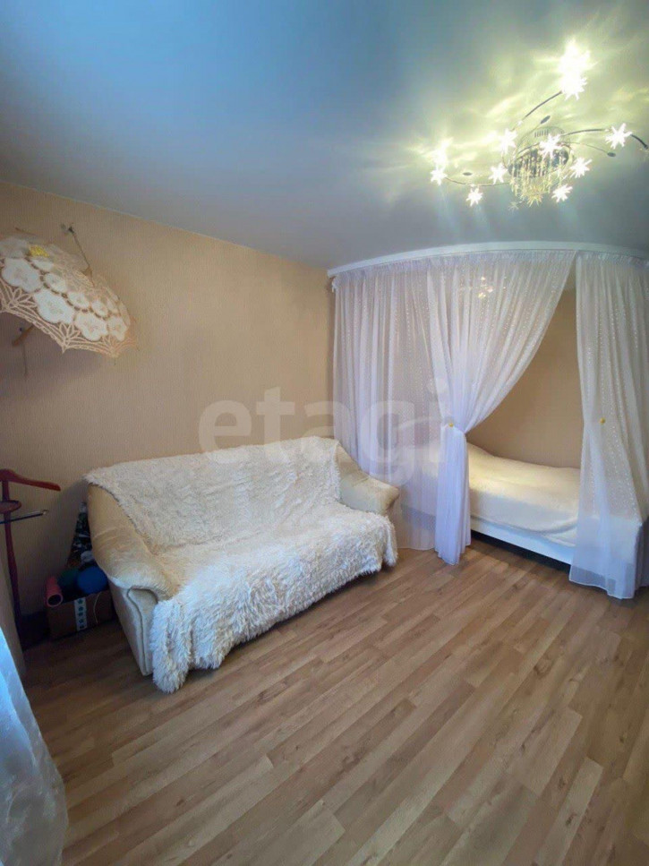 3-комн квартира улица Южакова, 2 3-комн квартира улица Южакова, 2