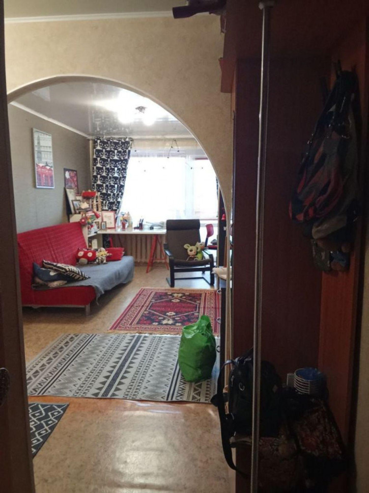 2-комн квартира Гоголя мкр, 15