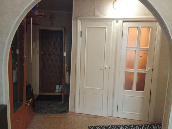 2-комн квартира Гоголя мкр, 15