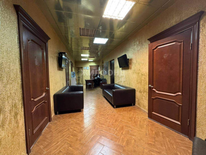 5-комн квартира Комсомольская улица, д.12 5-комн квартира Комсомольская улица, д.12