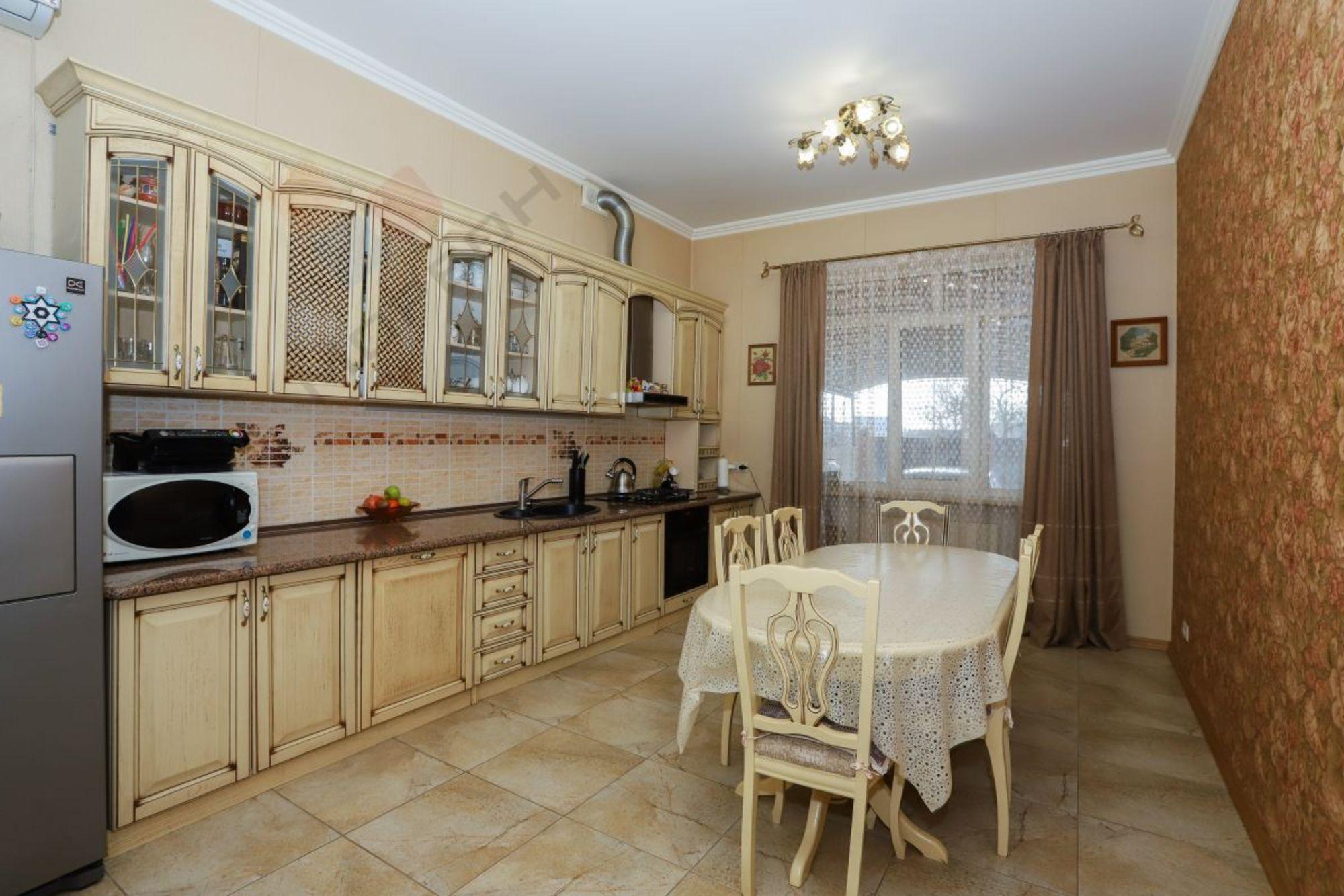 Купить дачу, дом, коттедж за 24 000 000 рублей на 1-я Тихая ул, 17 Купить дачу, дом, коттедж за 24 000 000 рублей на 1-я Тихая ул, 17