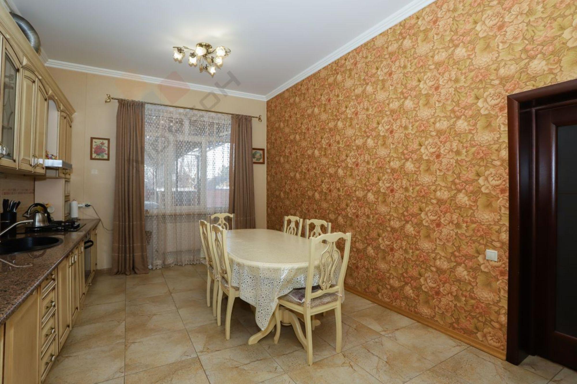 Купить дачу, дом, коттедж за 24 000 000 рублей на 1-я Тихая ул, 17 Купить дачу, дом, коттедж за 24 000 000 рублей на 1-я Тихая ул, 17