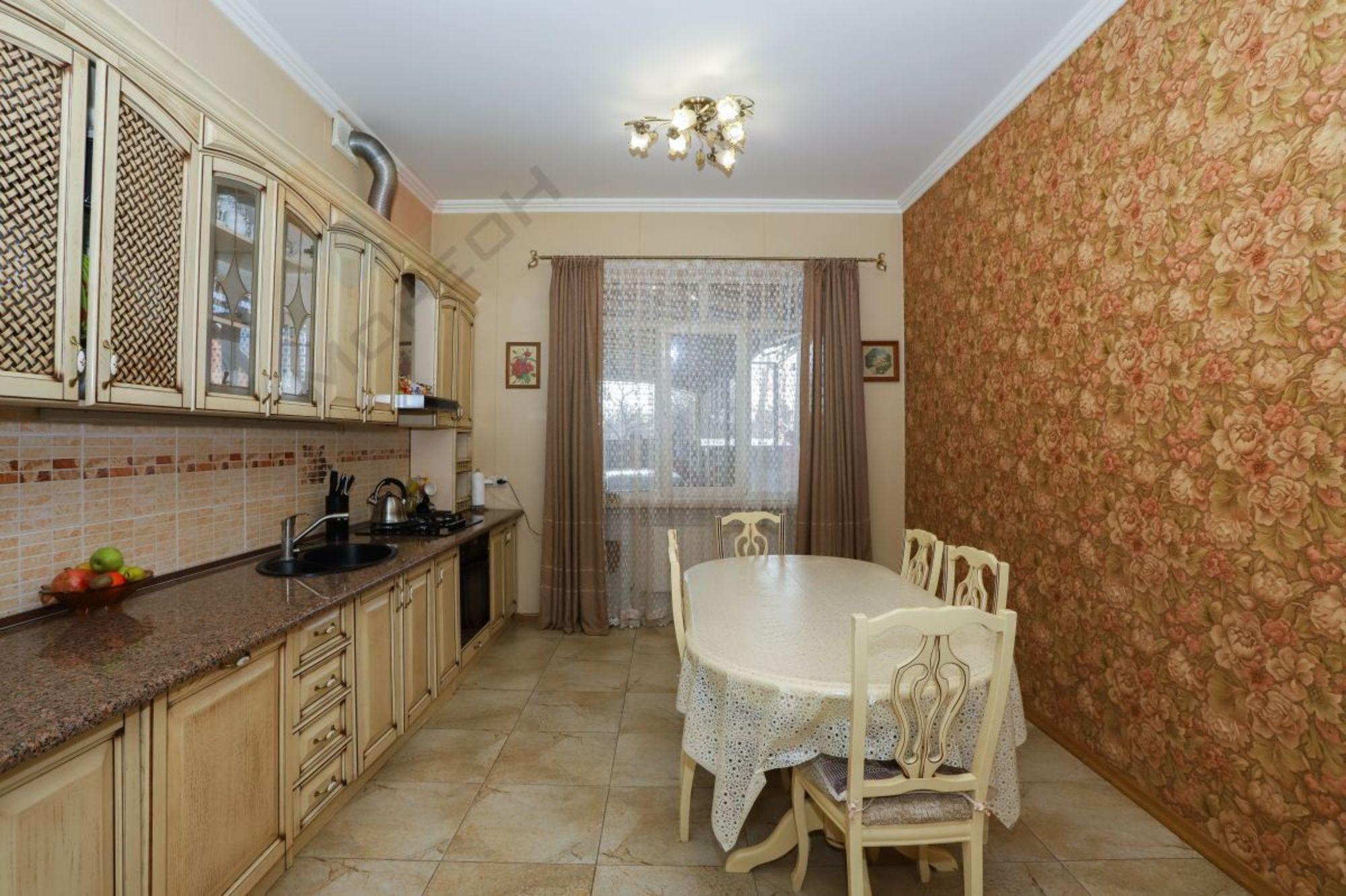 Купить дачу, дом, коттедж за 24 000 000 рублей на 1-я Тихая ул, 17 Купить дачу, дом, коттедж за 24 000 000 рублей на 1-я Тихая ул, 17