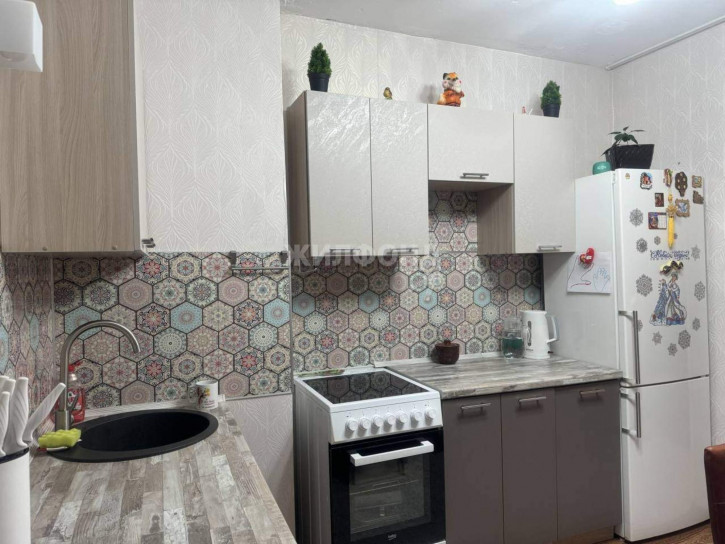 3-комн квартира Виктора Шевелева улица, д.38/1