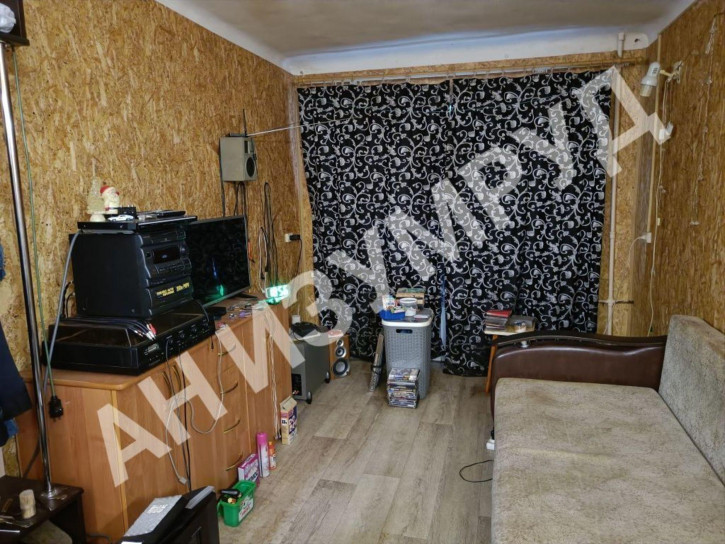 Комната Привокзальная ул, 42