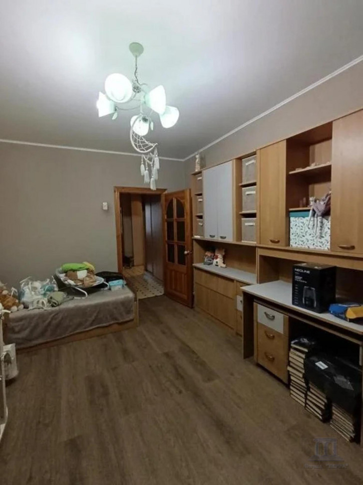 3-комн квартира ул. Текучева, 135
