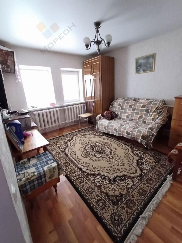 Коттедж/дом Красных Партизан ул, 37 Коттедж/дом Красных Партизан ул, 37