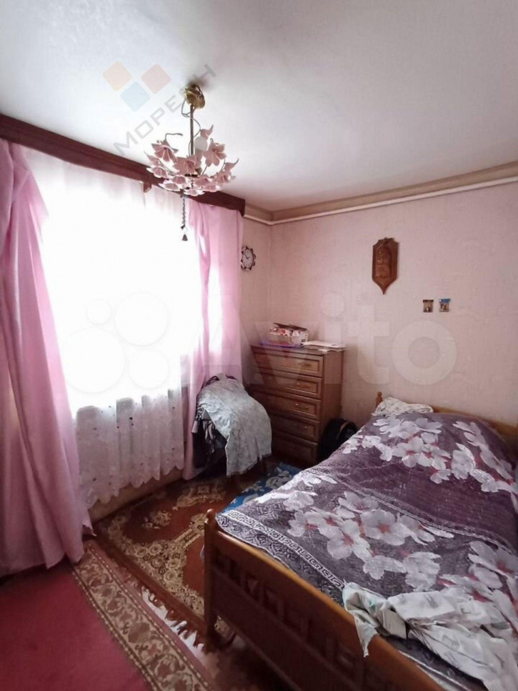 Коттедж/дом Красных Партизан ул, 37 Коттедж/дом Красных Партизан ул, 37