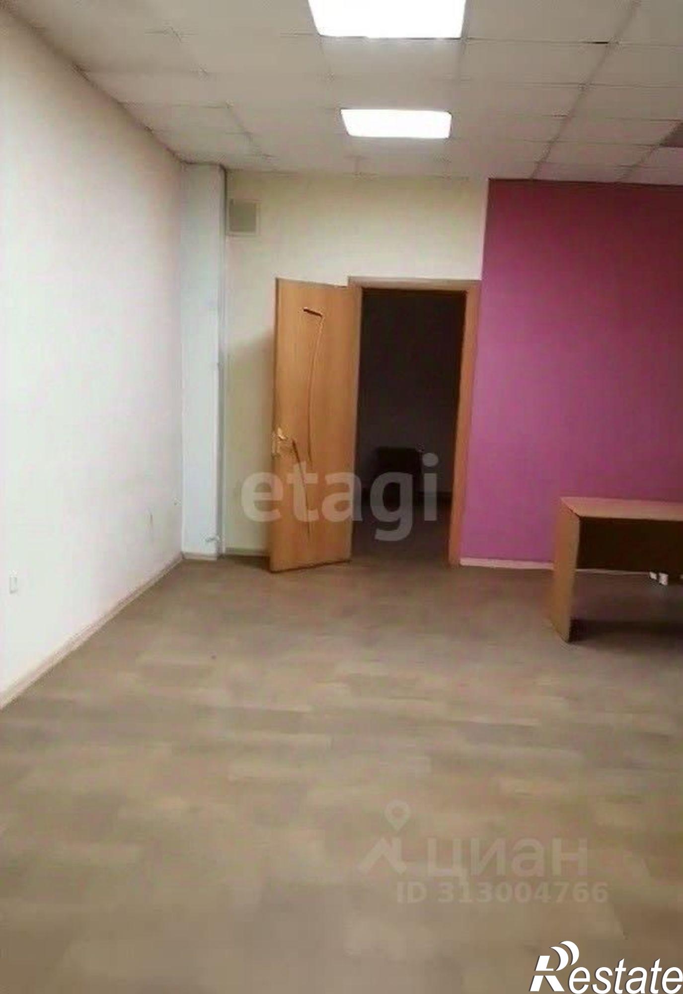 Сдать офис, помещение под офис за 77 327 рублей на улица Бабушкина, 93