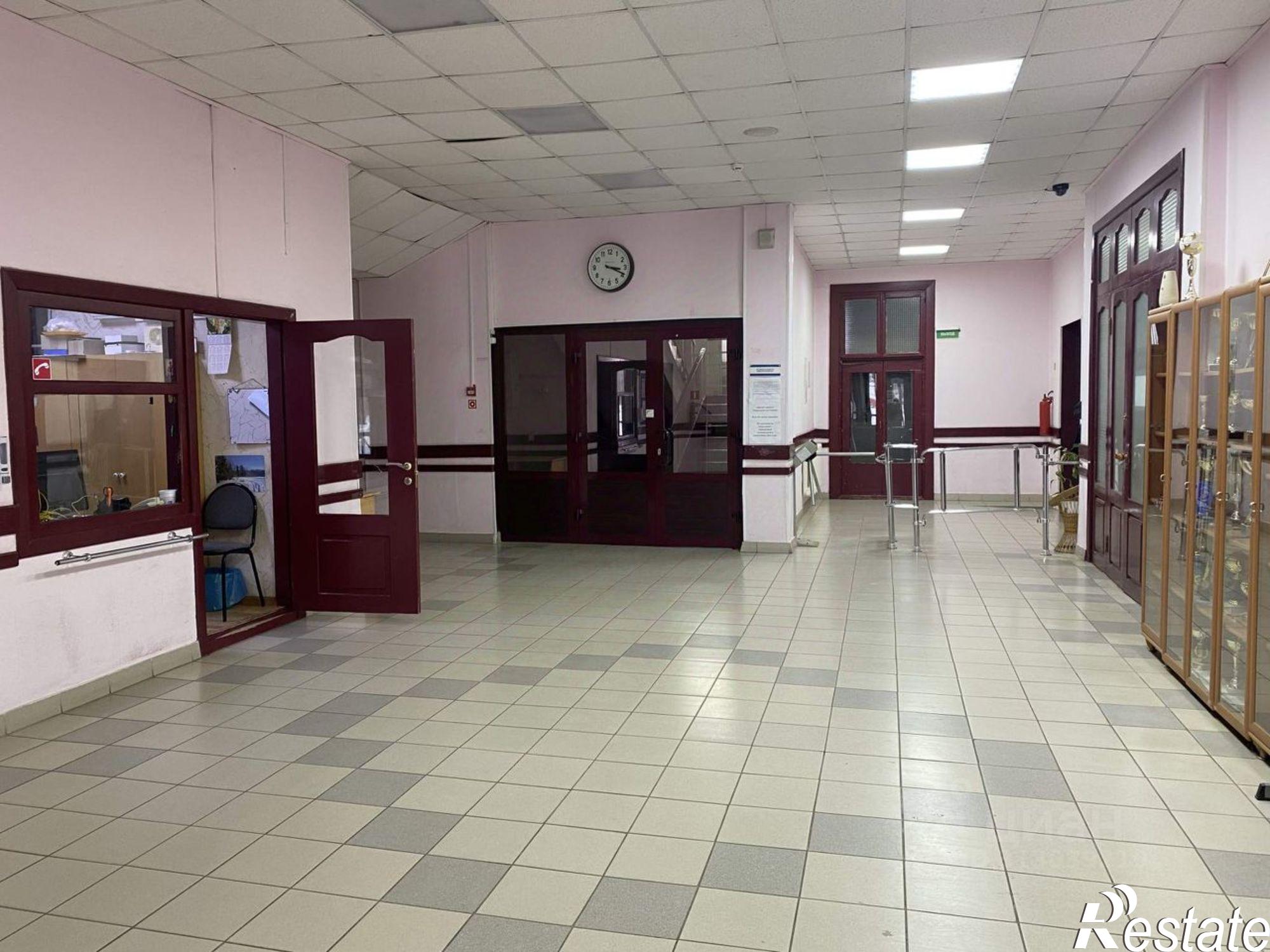 Купить ОСЗ, отдельно стоящее здание за 119 993 000 рублей на проезд Строителей, 10