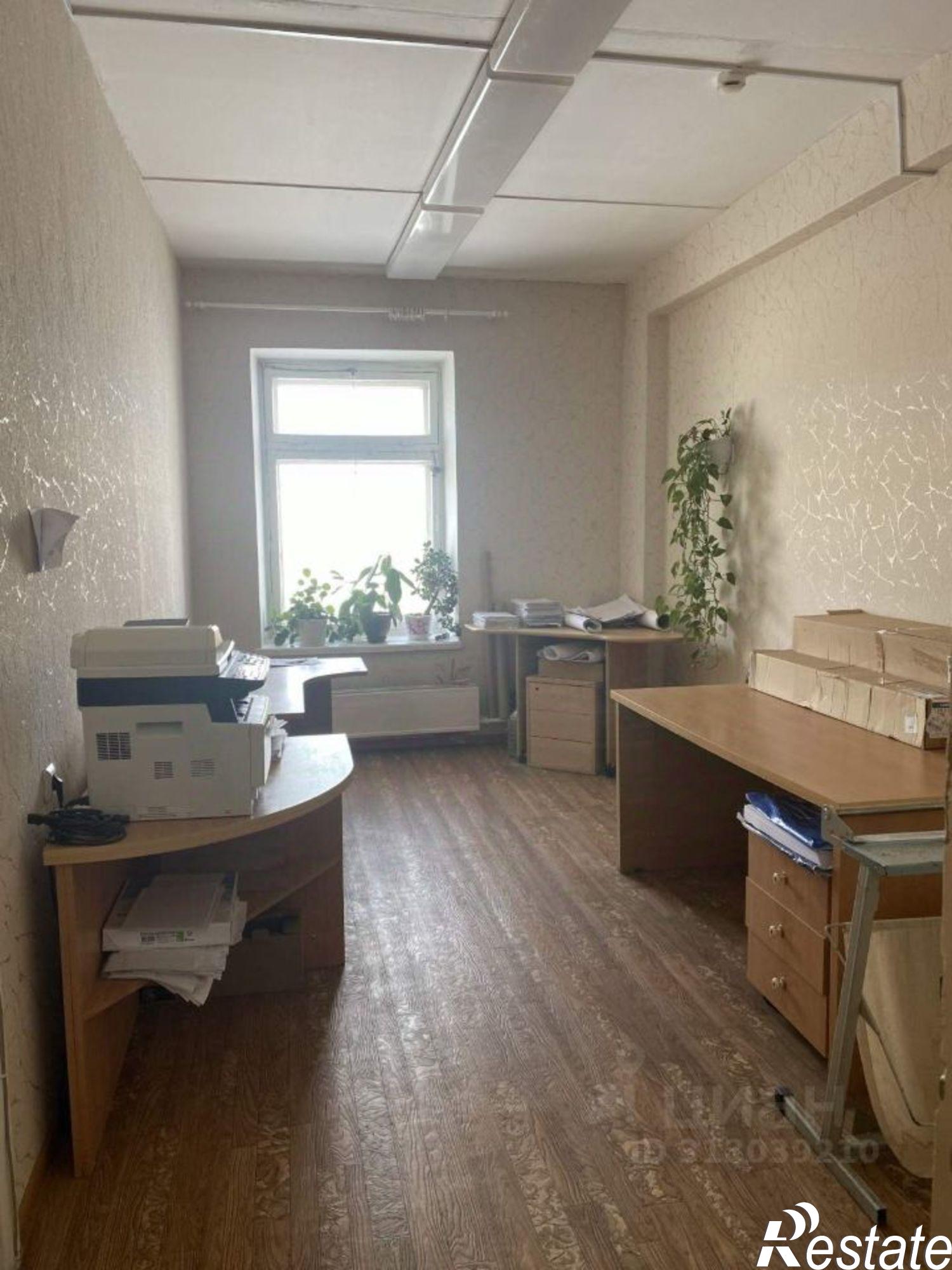 Купить ОСЗ, отдельно стоящее здание за 119 993 000 рублей на проезд Строителей, 10