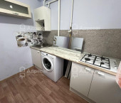 3-комн, 55кв м, этаж 4/5 ул. Дзержинского,  д.37
