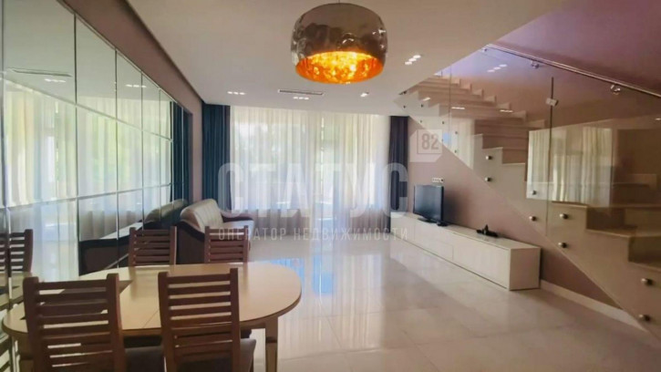 3-комн квартира Солнечный пер, 7