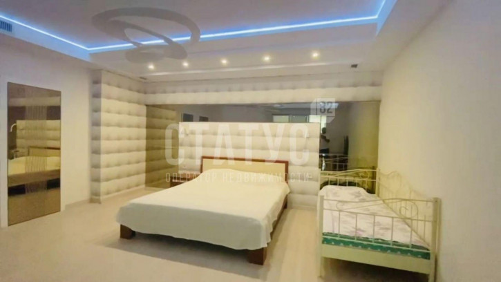 3-комн квартира Солнечный пер, 7