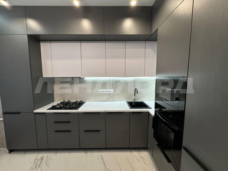 1-комн квартира улица Бориса Слюсаря, 23с2