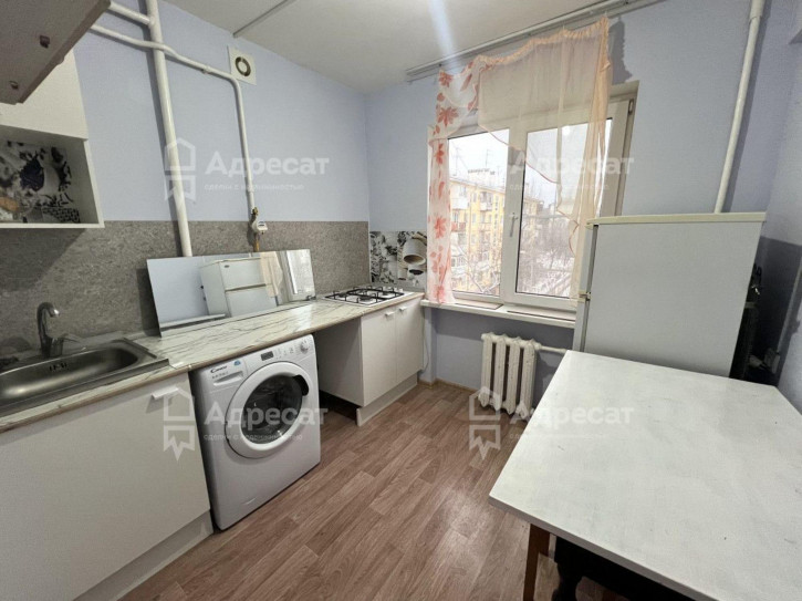 3-комн квартира ул. Дзержинского,  д.37