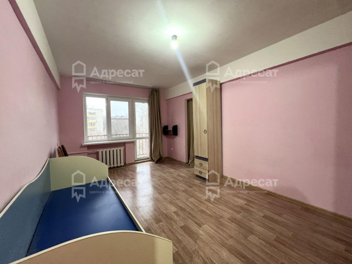 3-комн квартира ул. Дзержинского,  д.37