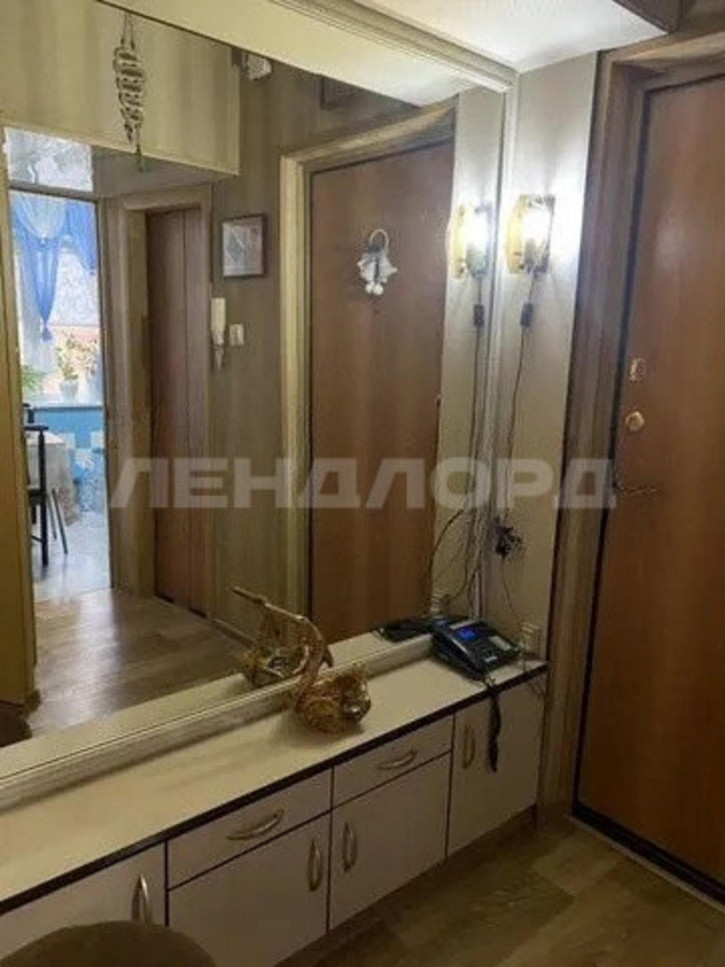 3-комн квартира улица Добровольского, 3