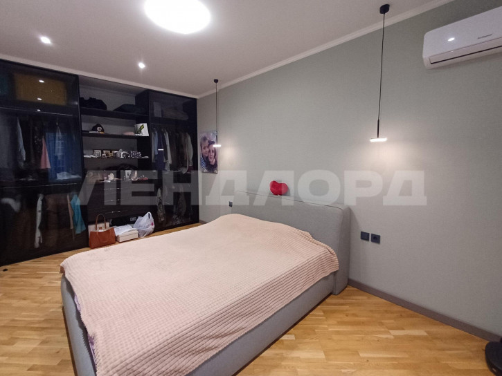 3-комн квартира Верхненольная улица, 3