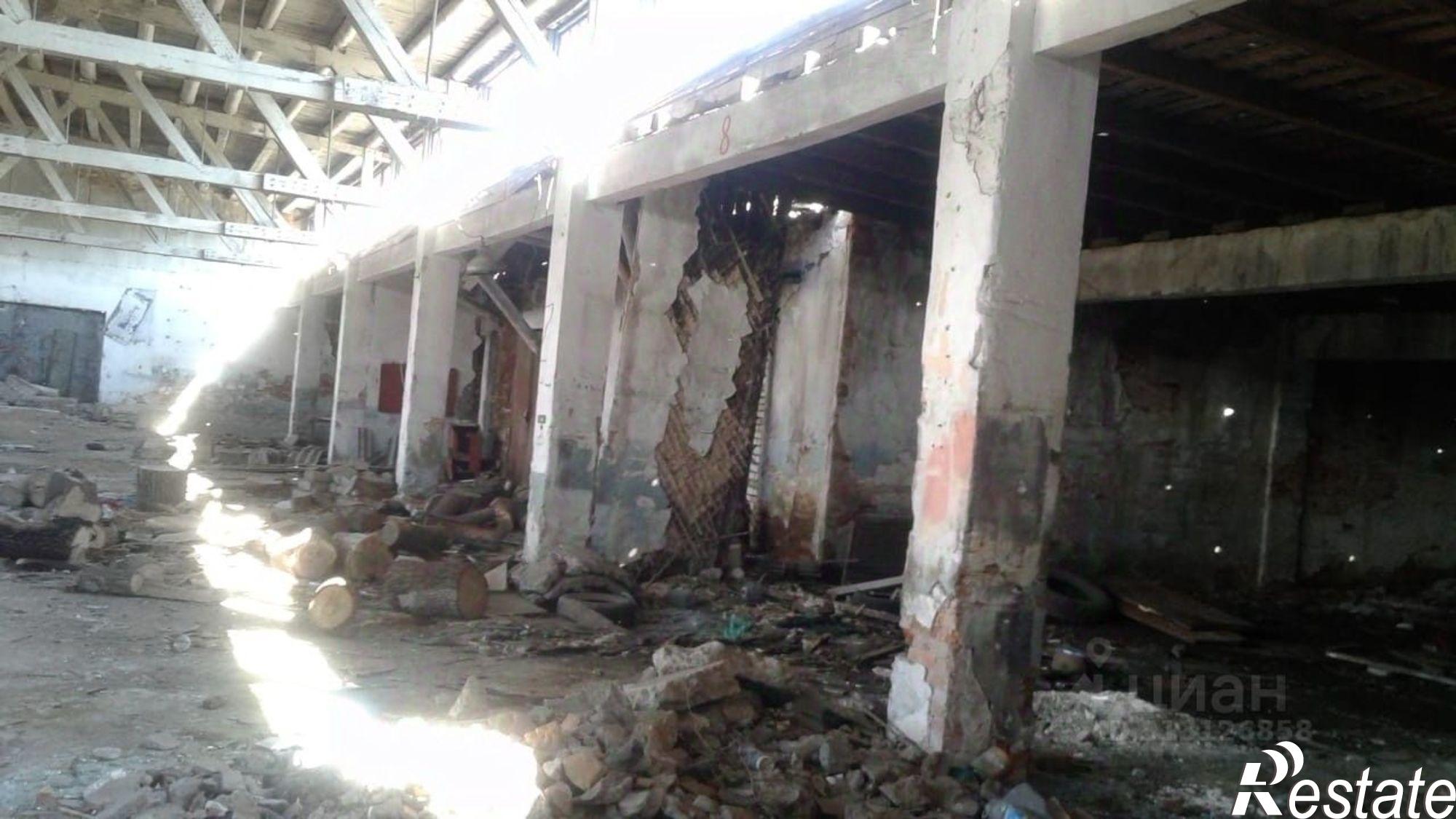 Купить ОСЗ, отдельно стоящее здание за 589 274 рублей на Угольная улица