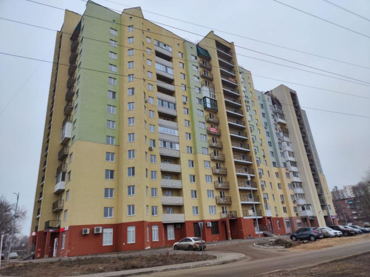 3-комн квартира Краснознаменная ул, 48/1