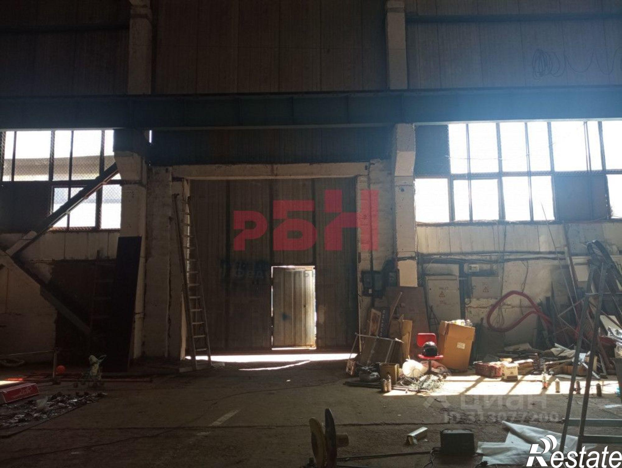 Сдать складское помещение за 30 000 рублей на пр-кт Масленникова, 4