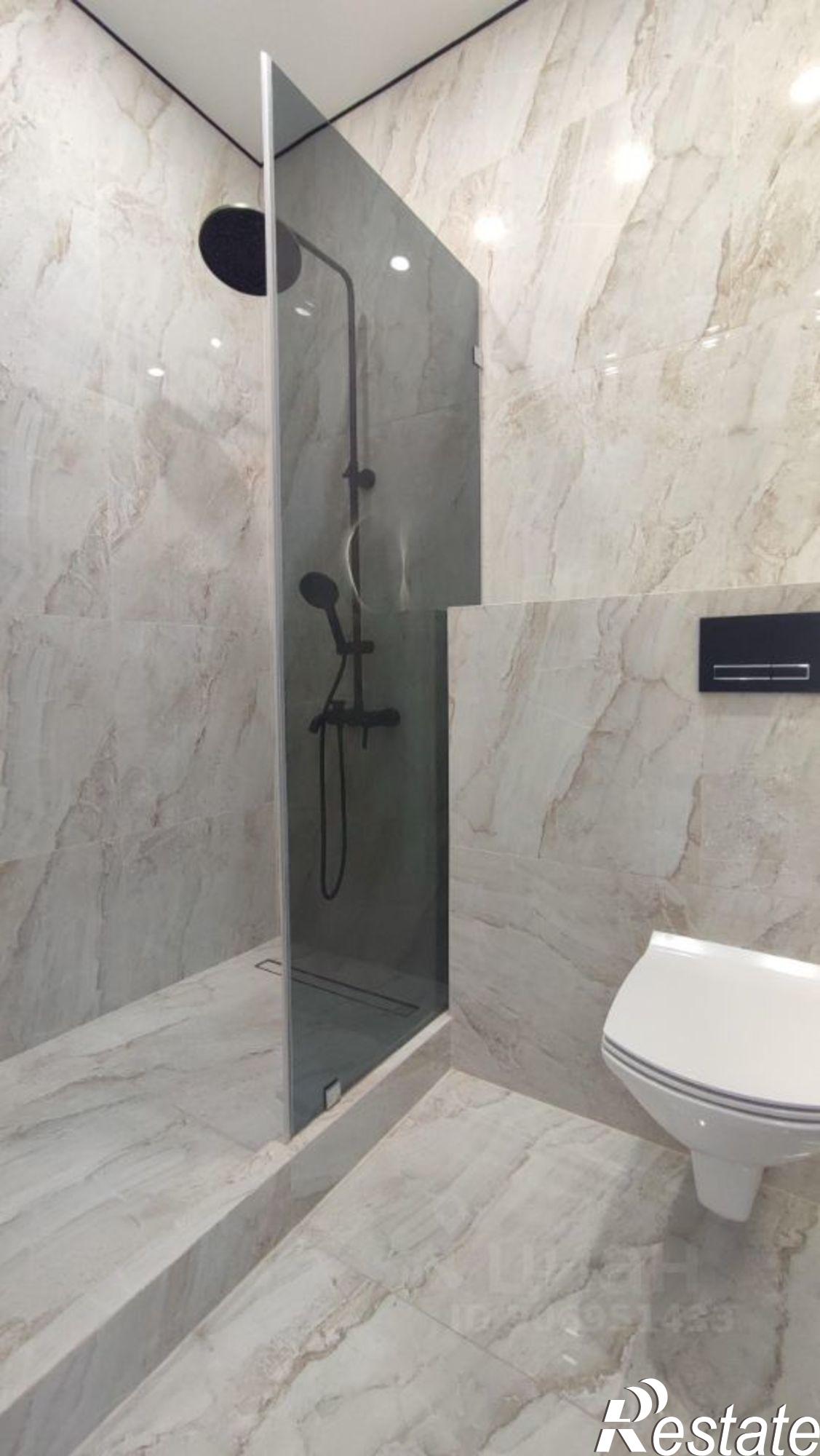 Купить офис, помещение под офис за 7 830 400 рублей на Российская улица, 159/1