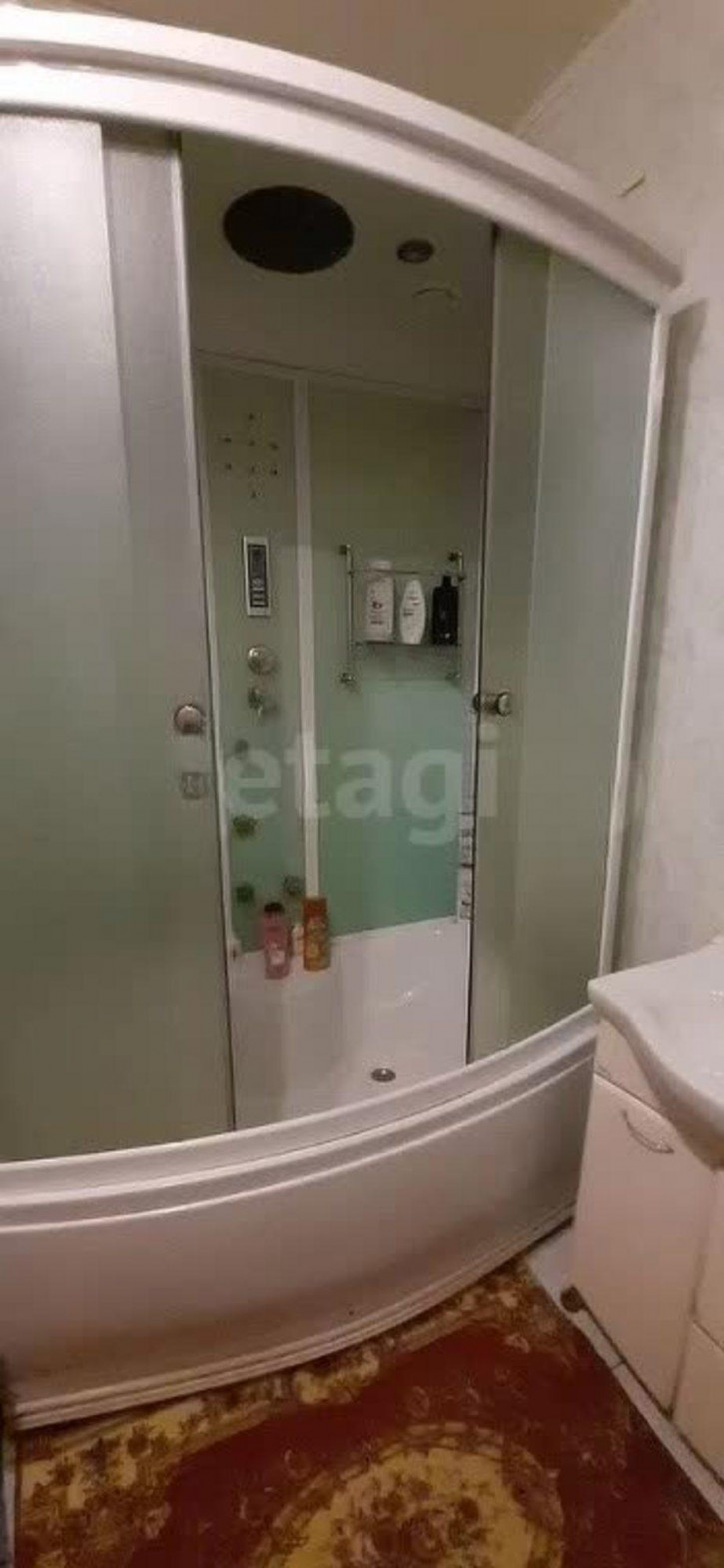 3-комн квартира улица Космонавта Беляева, 22