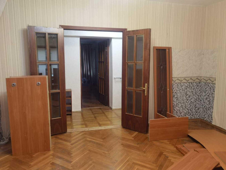 4-комн квартира Первомайская улица, 32 4-комн квартира Первомайская улица, 32