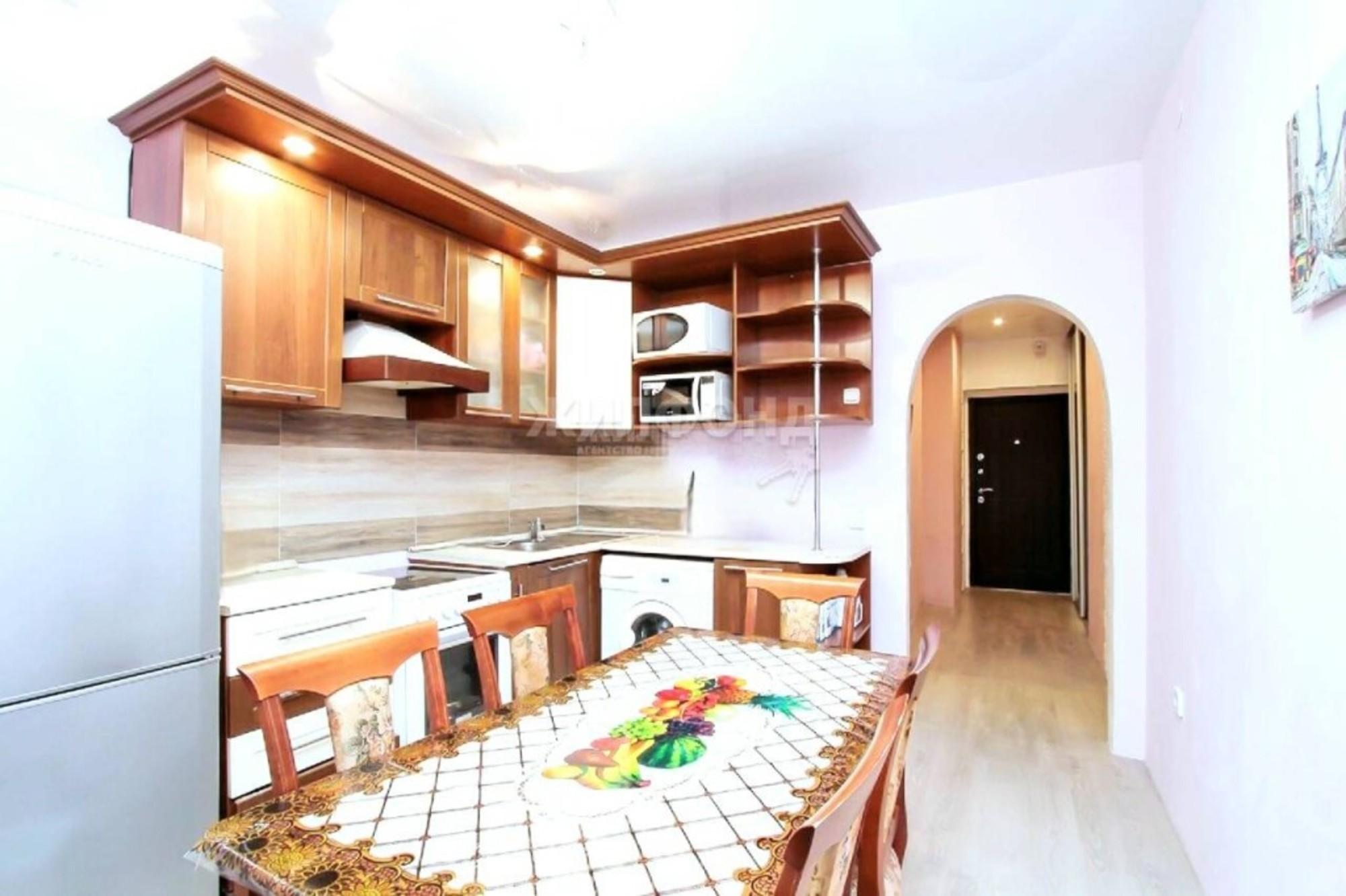 Купить квартиру за 7 100 000 рублей на 1905 года, 85/2