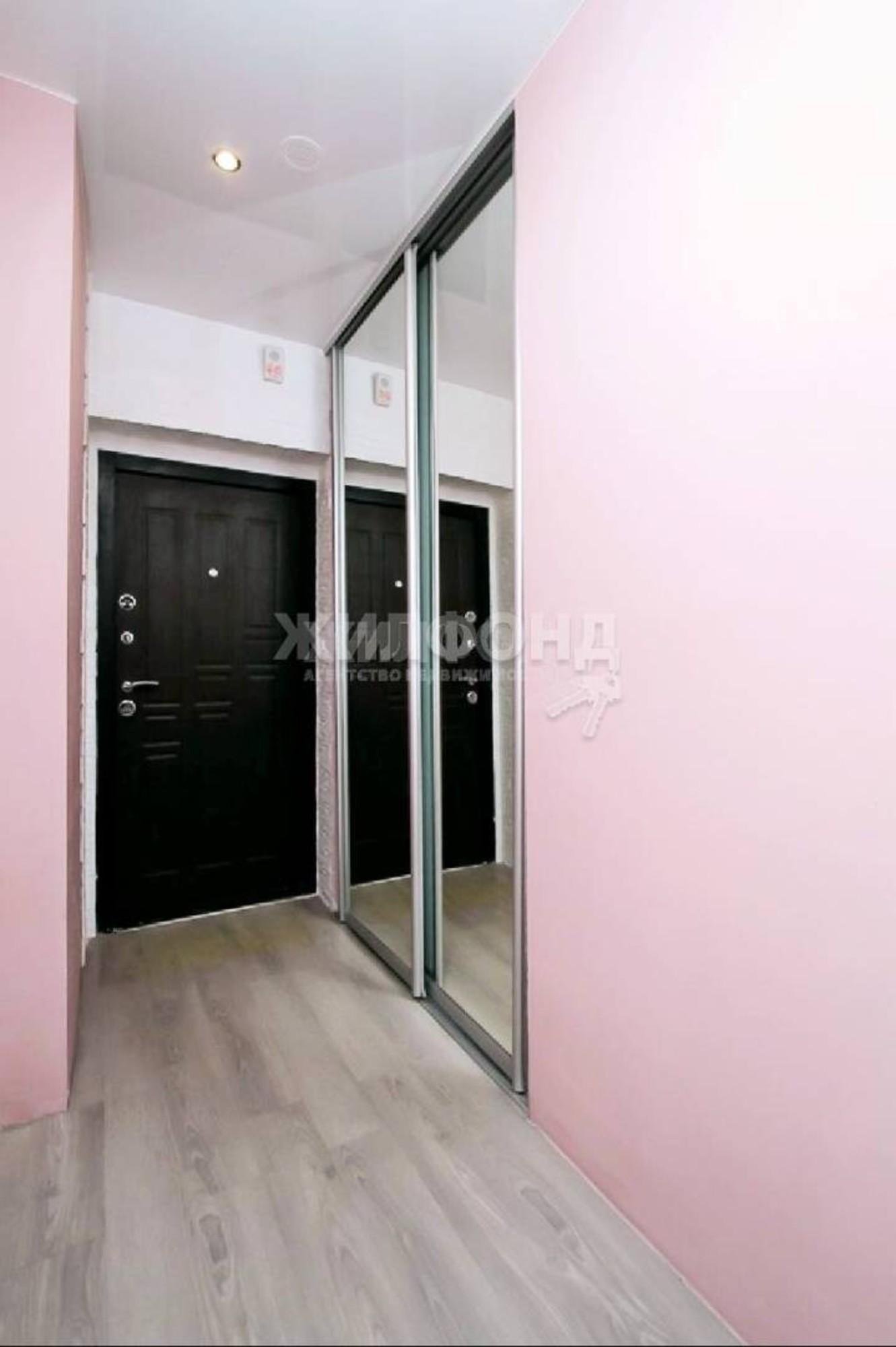 Купить квартиру за 7 100 000 рублей на 1905 года, 85/2