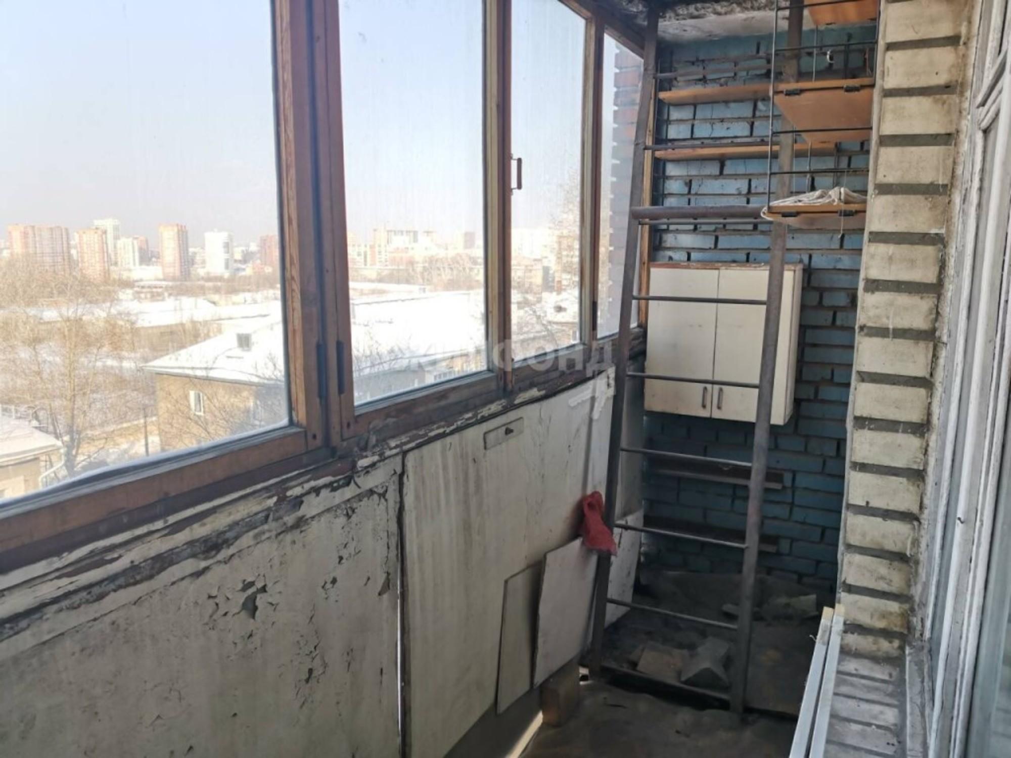 Купить квартиру за 5 720 000 рублей на Бориса Богаткова, 186/1