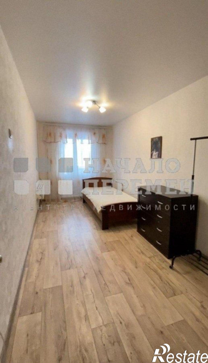 3-комн квартира Дзержинского пр-кт, 10