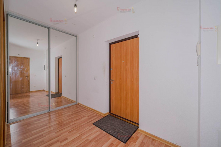 1-комн квартира Решетникова 1