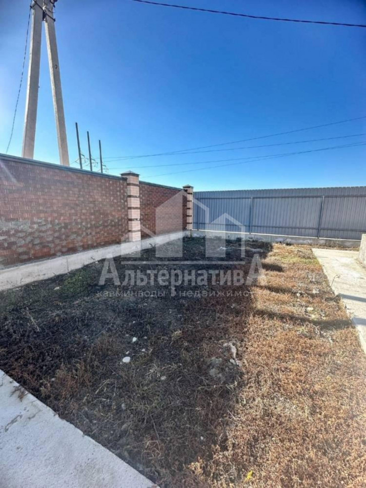 Коттедж/дом Романтиков ул. Коттедж/дом Романтиков ул.
