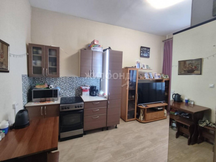 Комната Богдана Хмельницкого, 81