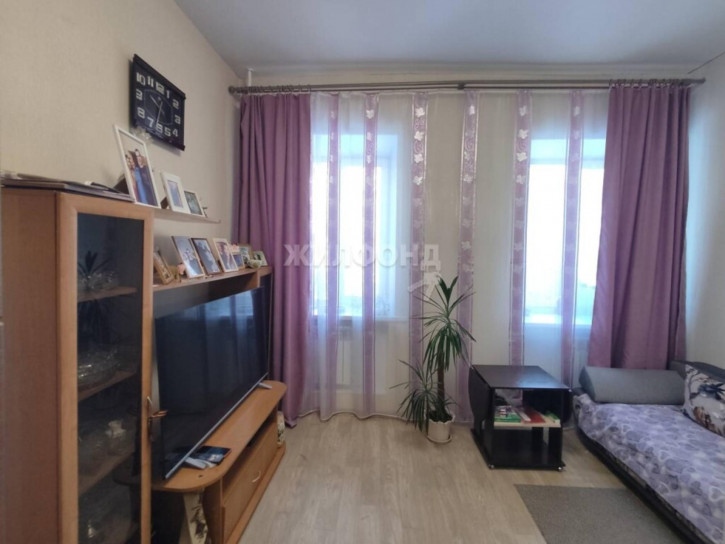 Комната Богдана Хмельницкого, 81