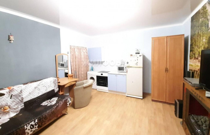 1-комн квартира Национальная, 11