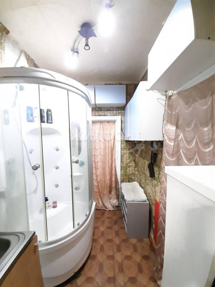 1-комн квартира Национальная, 11