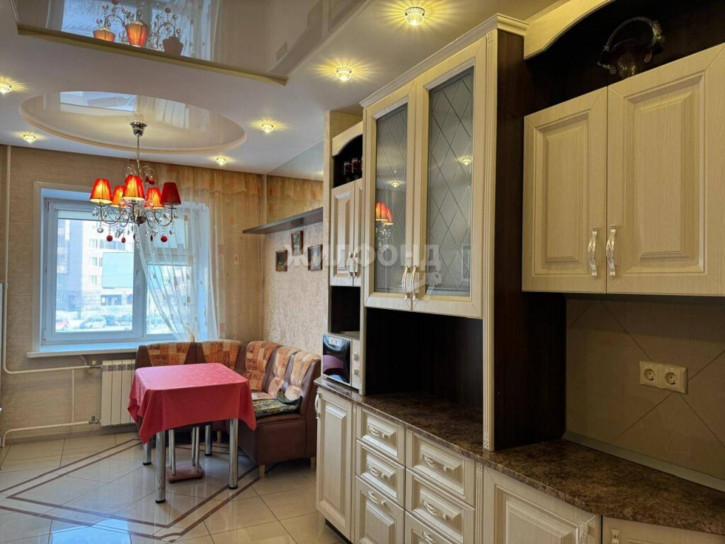 2-комн квартира Орджоникидзе, 30