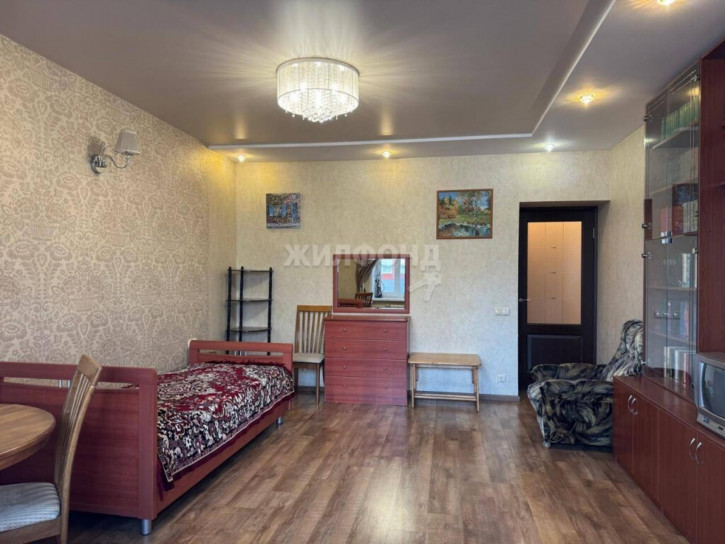 2-комн квартира Орджоникидзе, 30